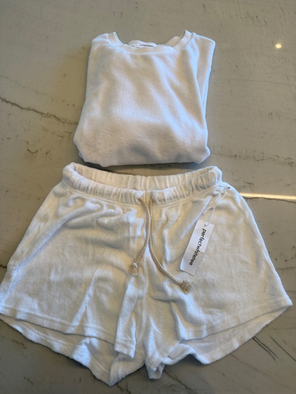 Perfect White Tee Set